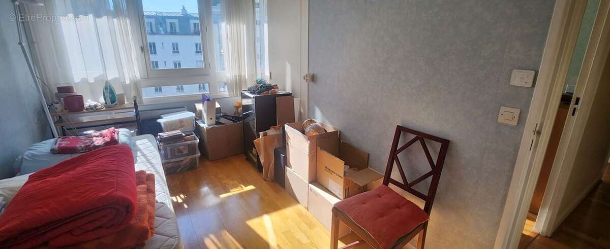 Appartement à PARIS-19E