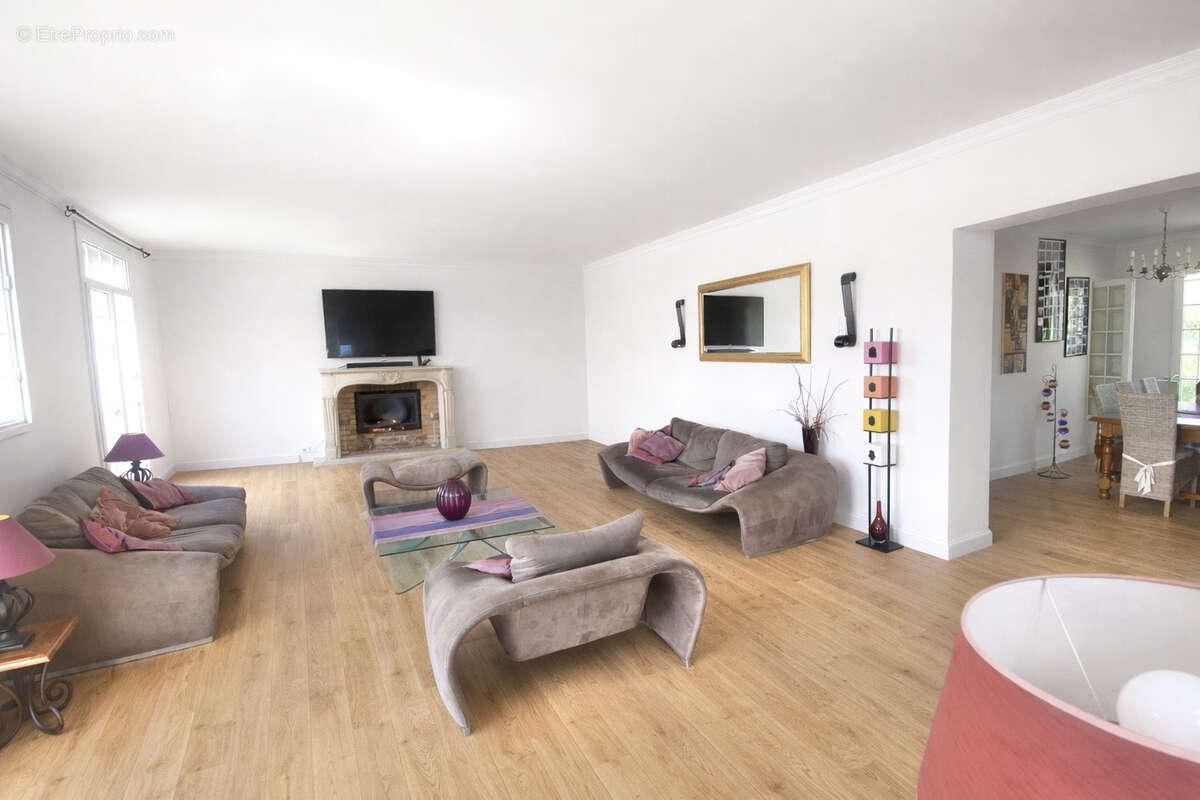 Maison à LE RAINCY