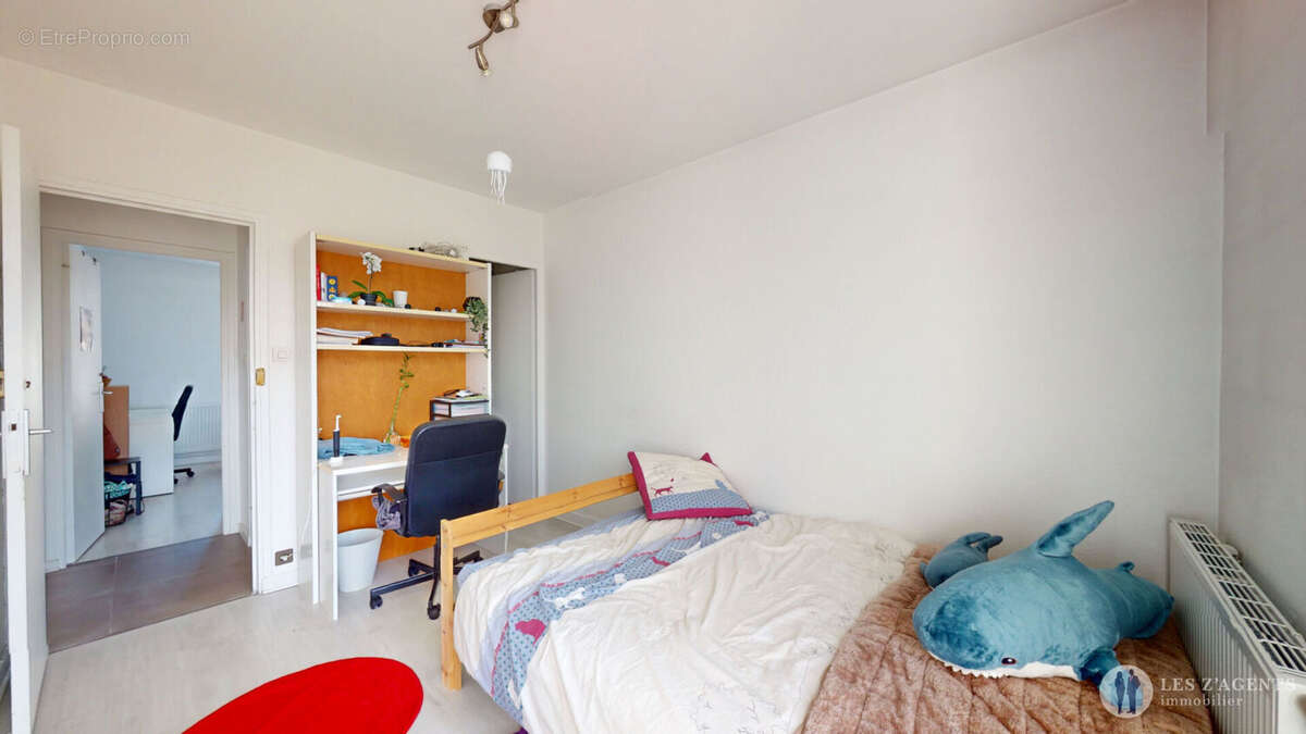 Appartement à SAINT-MARTIN-D'HERES