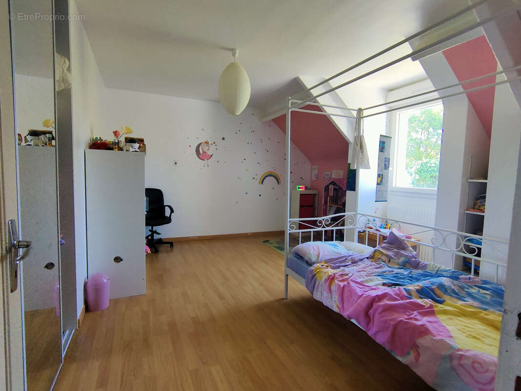 Maison à LIMOURS