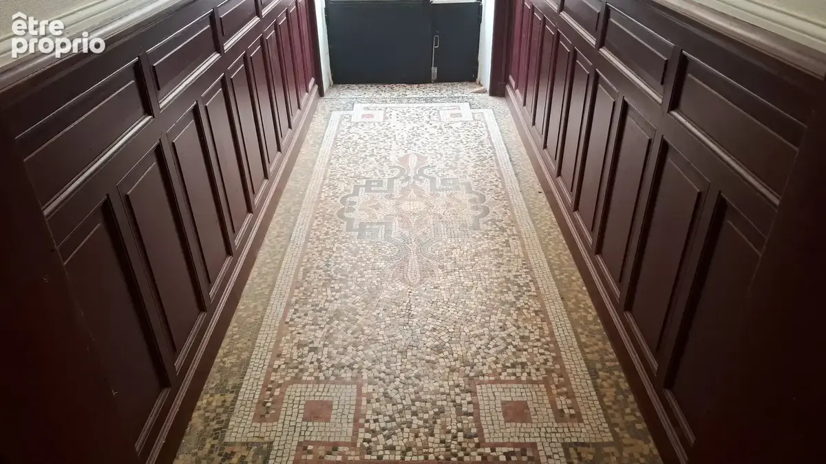 A vendre à Vichy Appartement 2 pièces avec 2 caves et 2 mansardes - photo 13