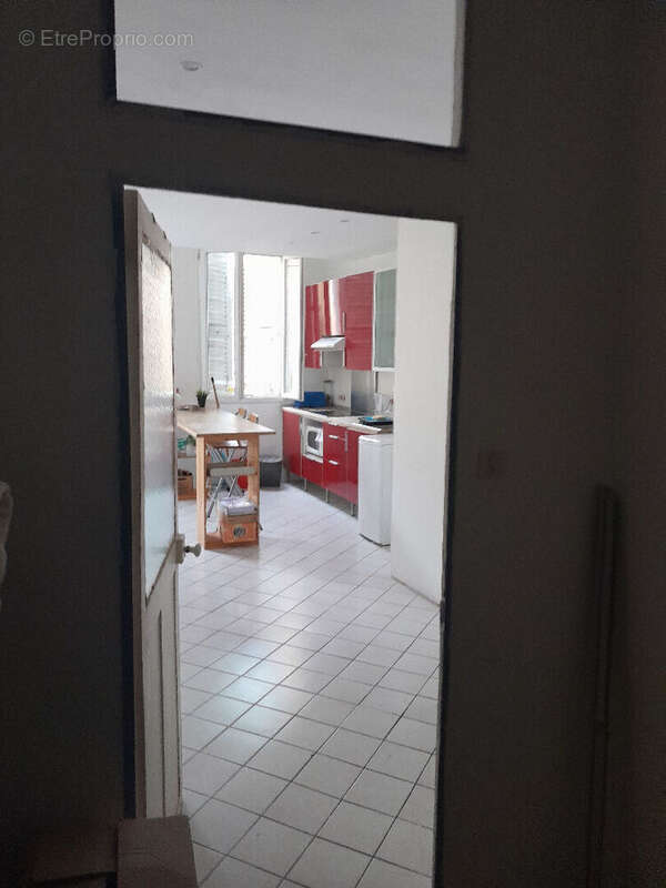 Appartement à MARSEILLE-2E