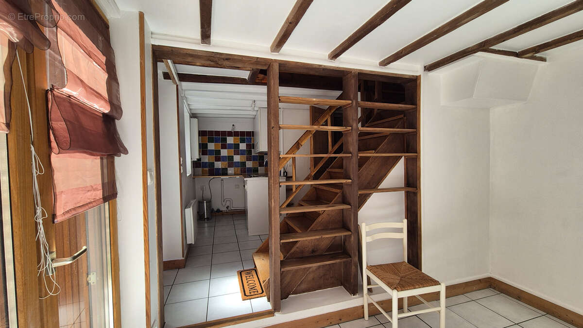 Maison 31 m² à Chevreuse  - photo 3
