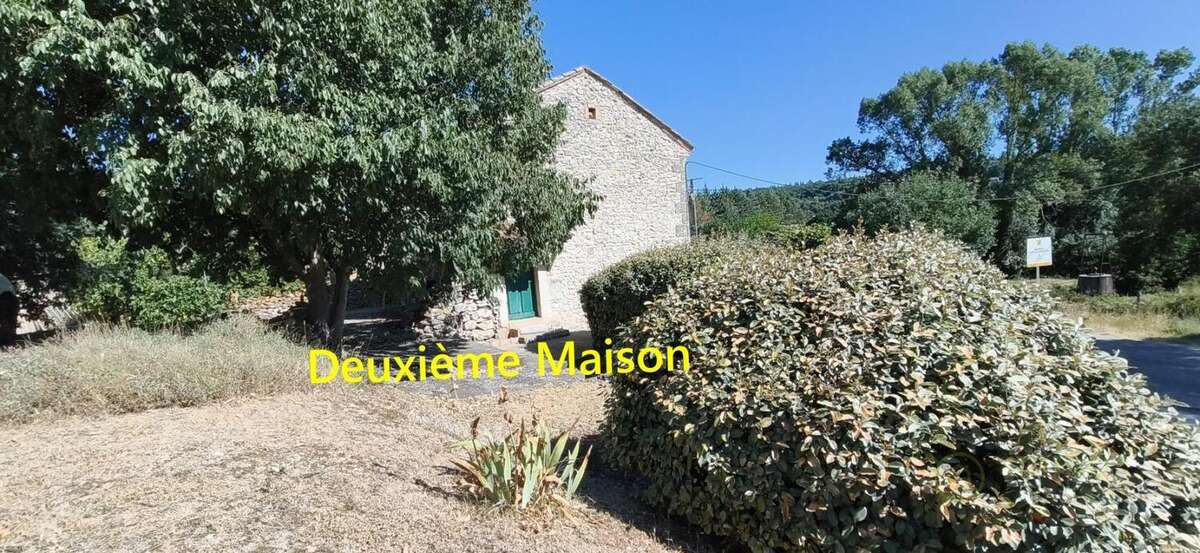 Maison et dépendances - photo 8