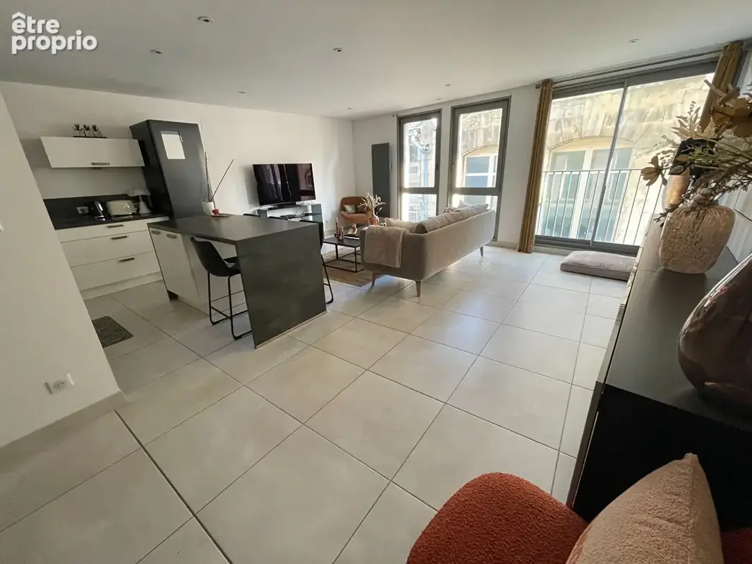 Exceptionnel et rare : Appartement dans résidence avec ascenseur et parking sécurisé. - photo 3