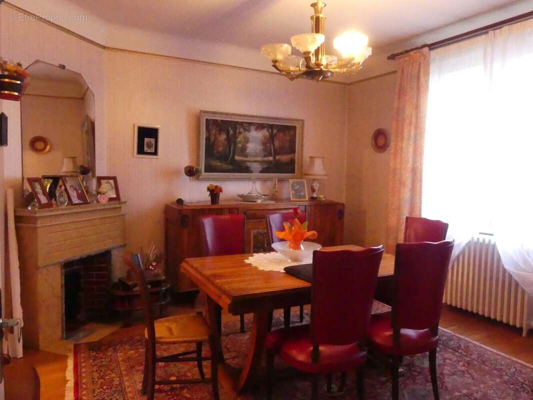 Maison à LE CREUSOT