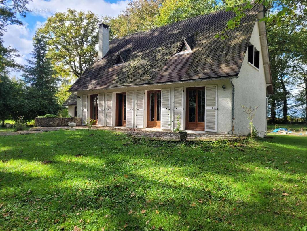 Maison à FOUCHEROLLES