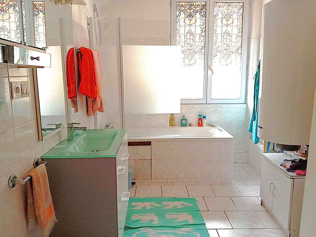 Maison à BEAUVILLIERS