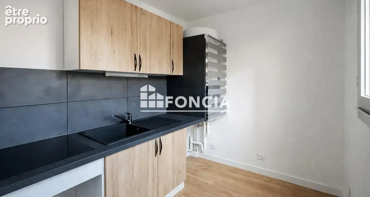Appartement à UZES