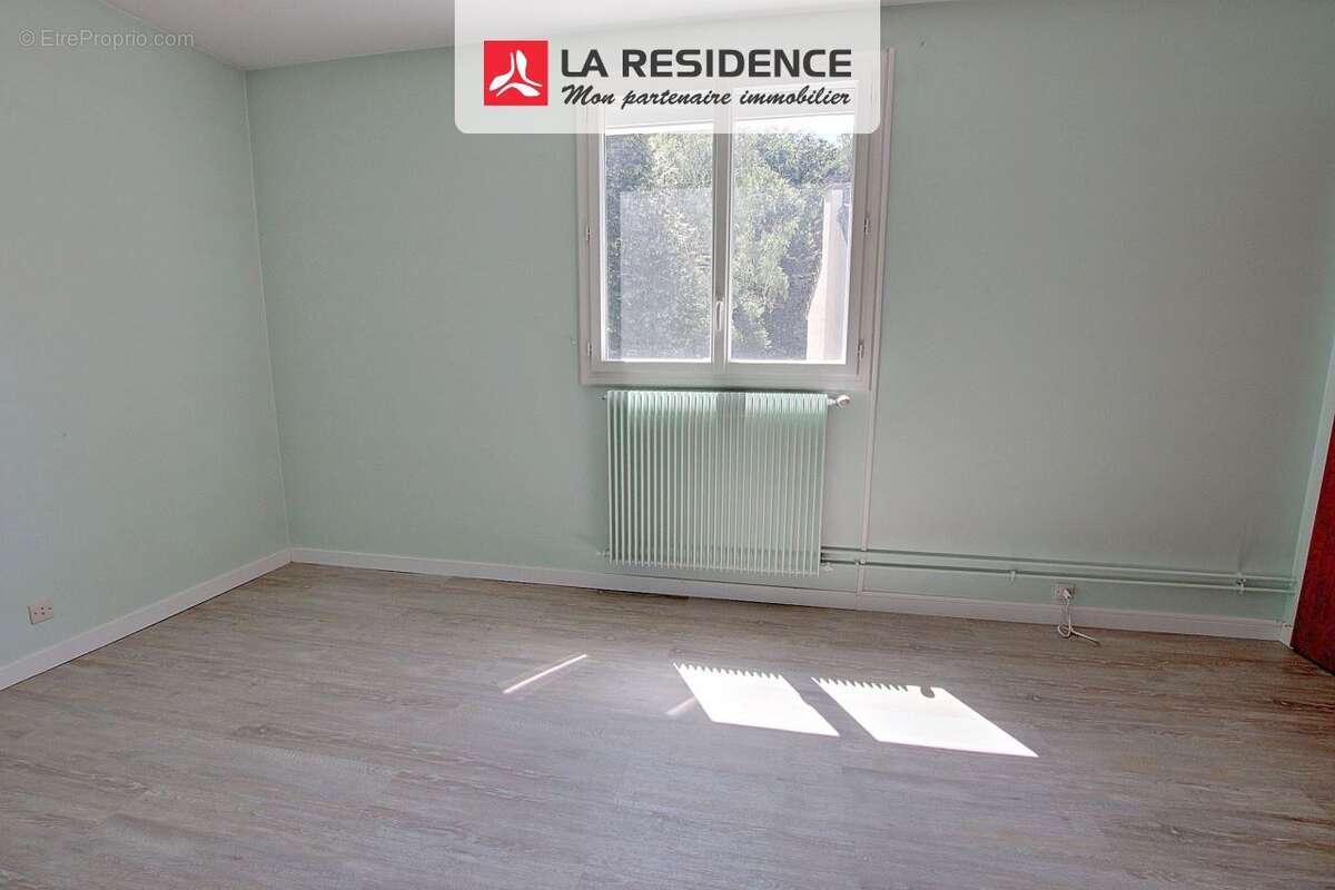 Maison 163 m² à Chevreuse  - photo 9
