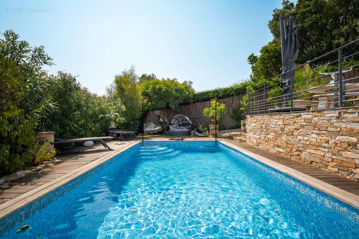 Maison à FREJUS