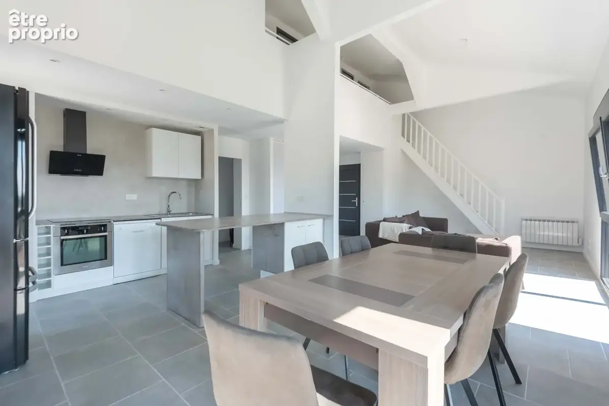 Appartement familial duplex - 134 m2 - 5 ch - lycee a pied - photo 8