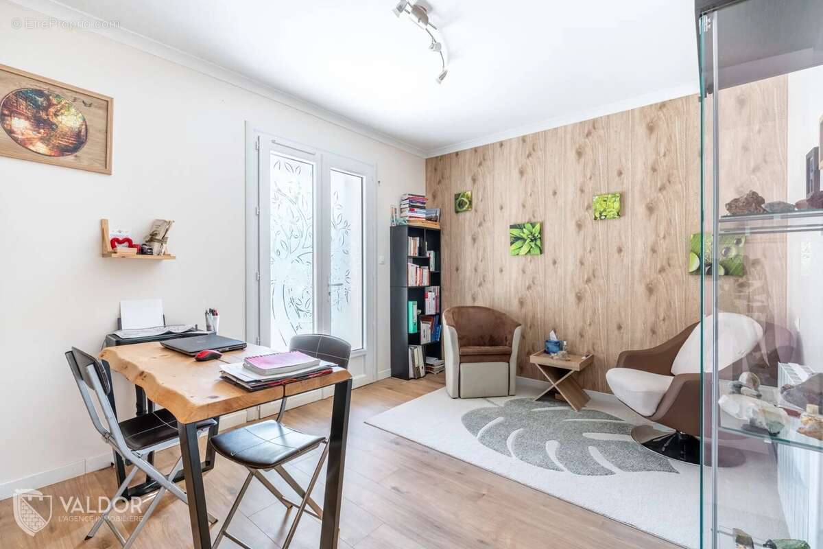 Maison à FONTAINES-SUR-SAONE