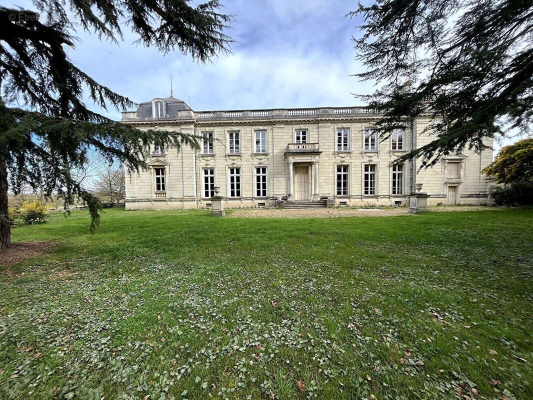 Appartement à MURS-ERIGNE