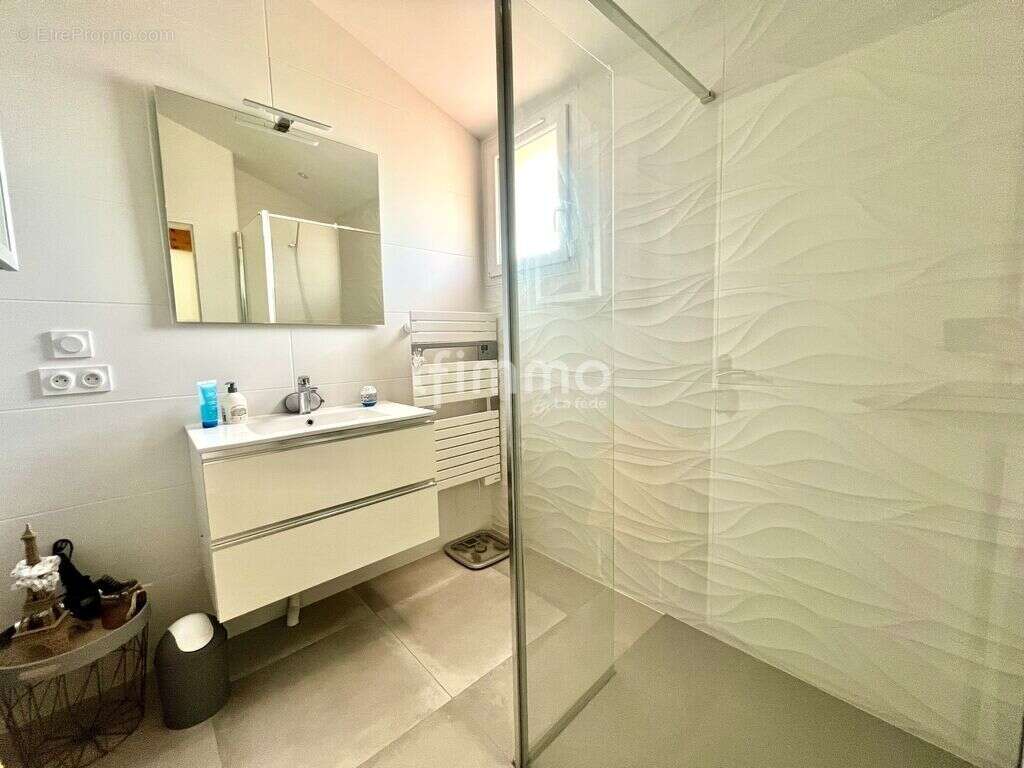 Maison 160m² complètement rénové +studio indépendant - 33140 Cad - photo 8