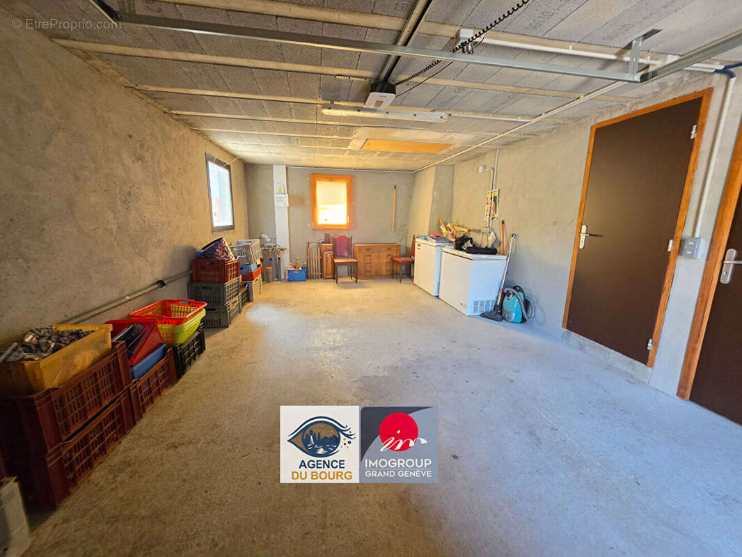 Opportunité rare - Ensemble immobilier de deux maisons avec dépendances à DRAILLANT - photo 13
