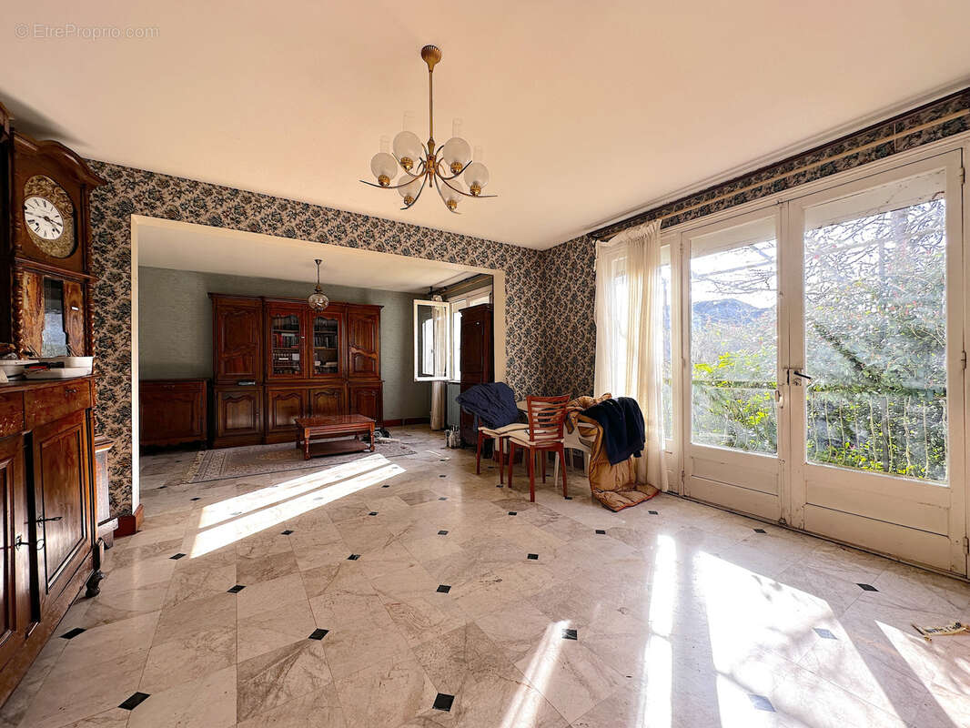 Maison à CHATELLERAULT