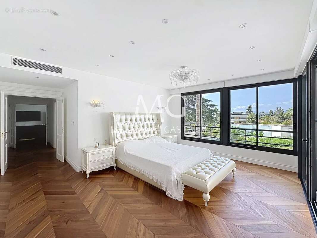 Cannes oxford – 4 pièces d’exception de 157 m² – terrasses, vue mer, 3 garages – résidence de prestige - photo 11