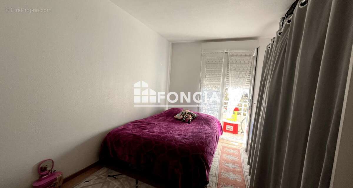 Appartement T4 avec 2 balcons et parking, vendu loué - photo 4