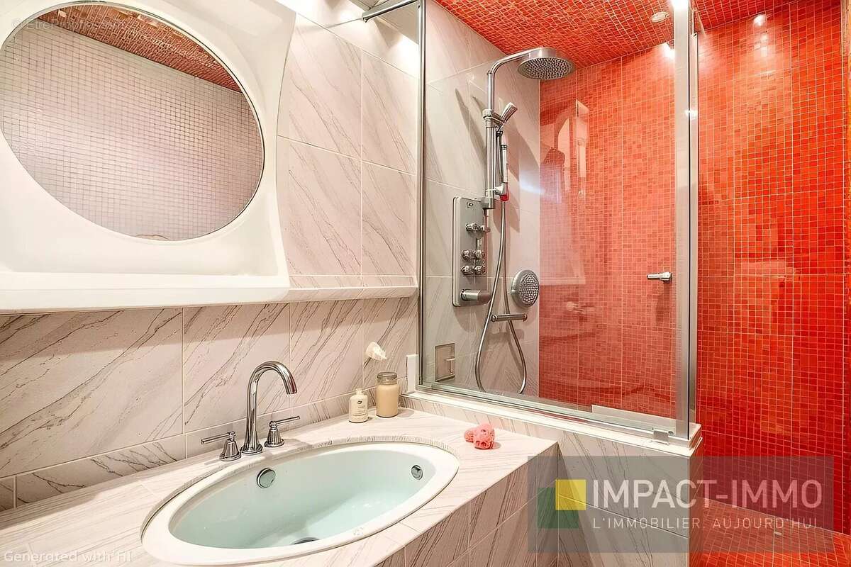 Appartement à LEVALLOIS-PERRET