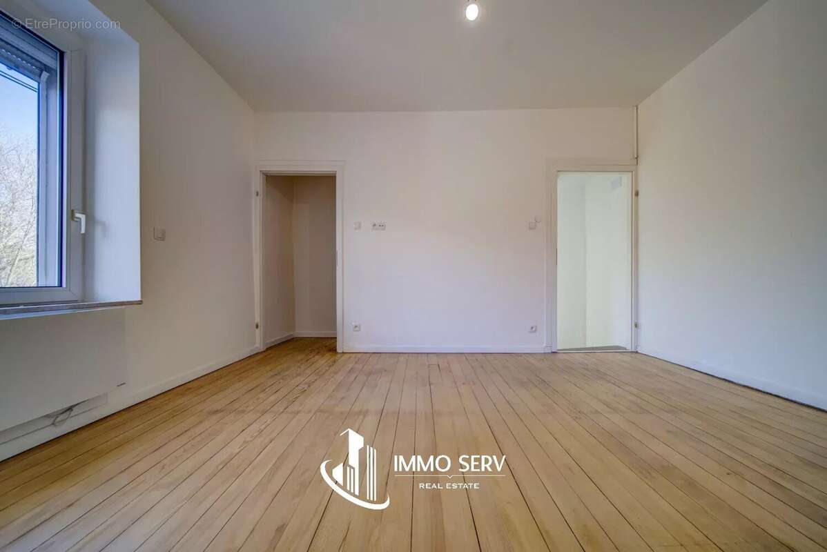 Maison à AUDUN-LE-TICHE