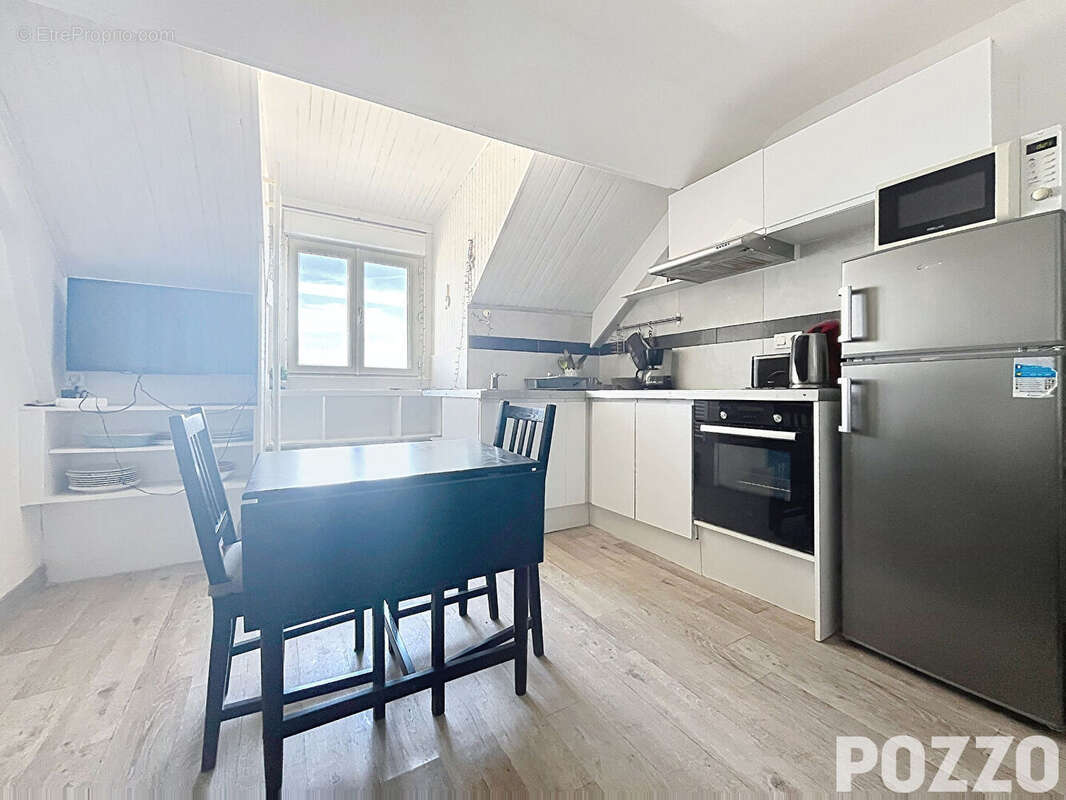 A Vendre  Appartement  2 pièce(s)   Vue mer LUC SUR MER  (14530) - photo 8