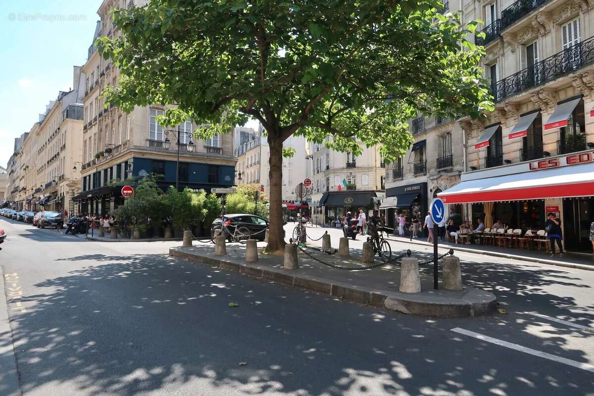 Local Commercial Paris 6ème - photo 2