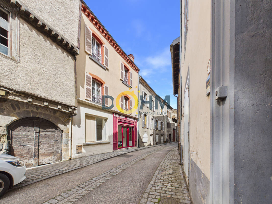 Appartement à BLESLE