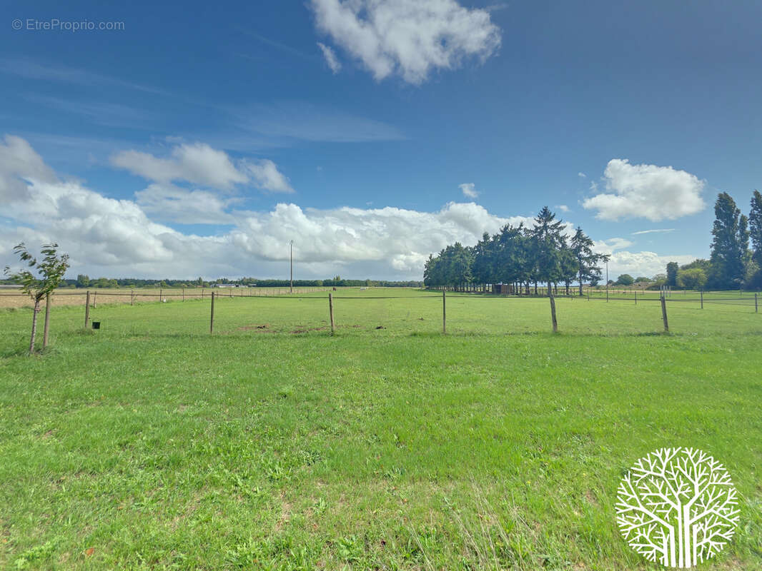 Maison à MILLY-LA-FORET