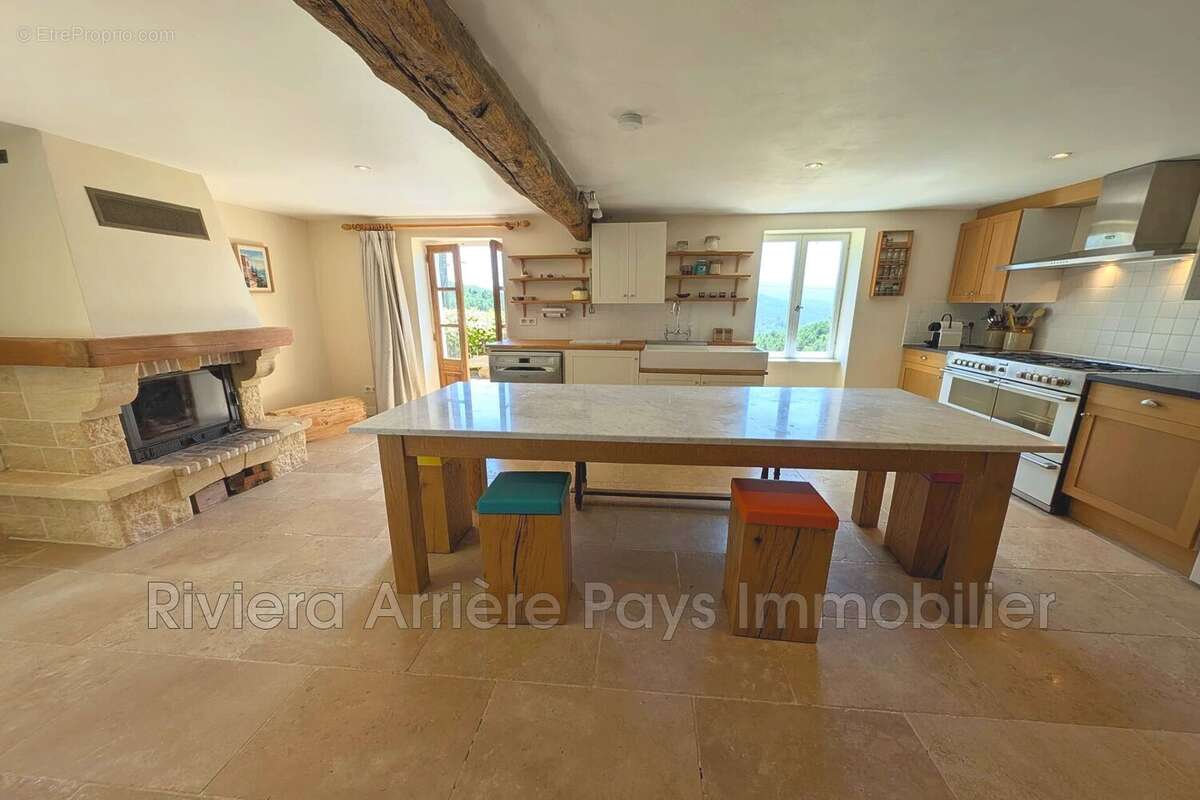 Maison 125 m² à La Penne  - photo 7