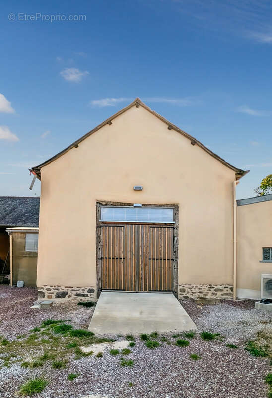 Maison à BEDEE