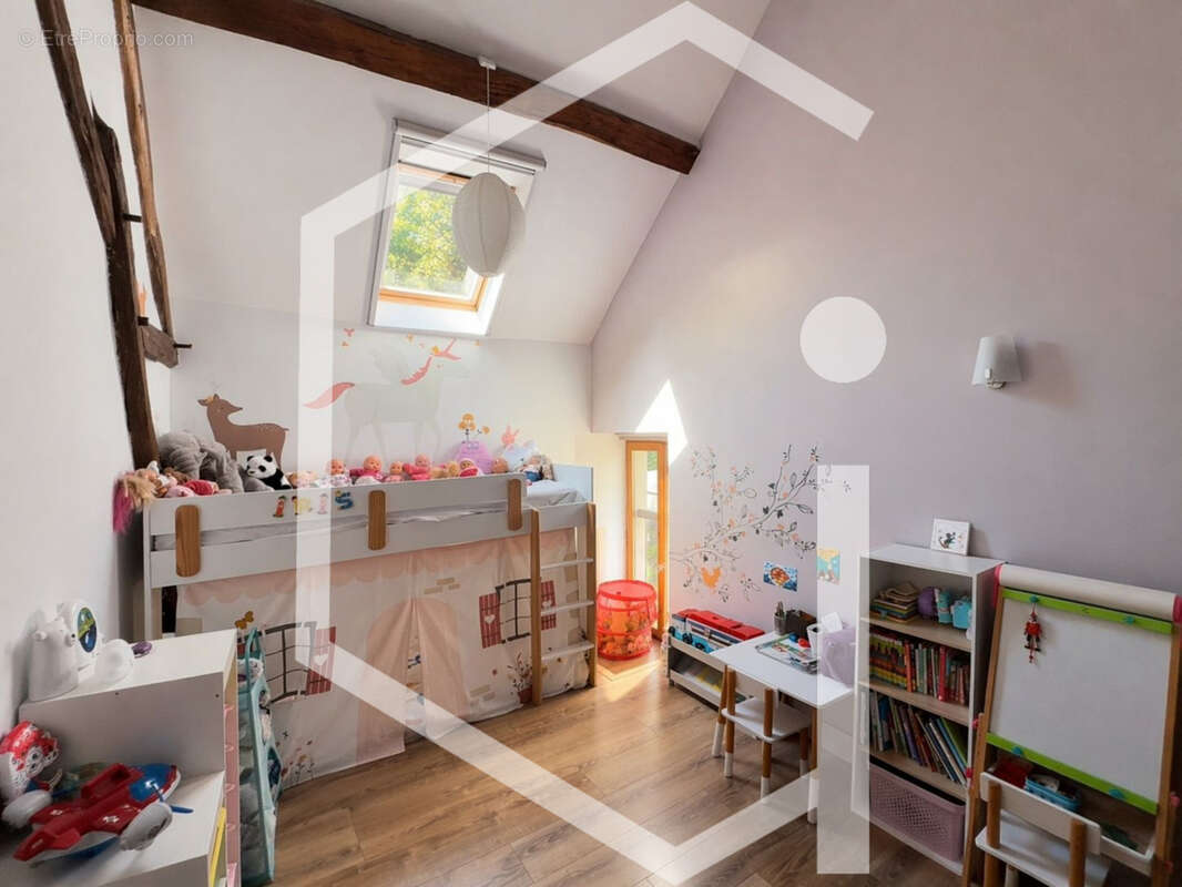 Maison à COSNE-COURS-SUR-LOIRE