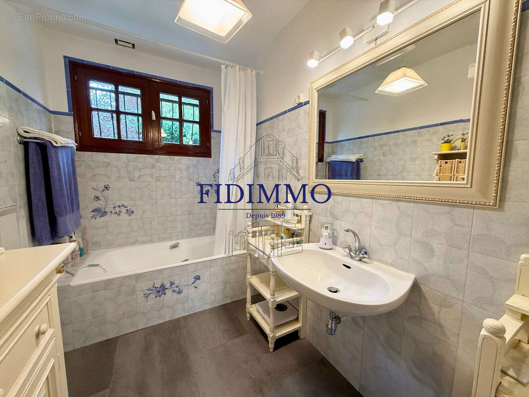 Maison à ORMESSON-SUR-MARNE