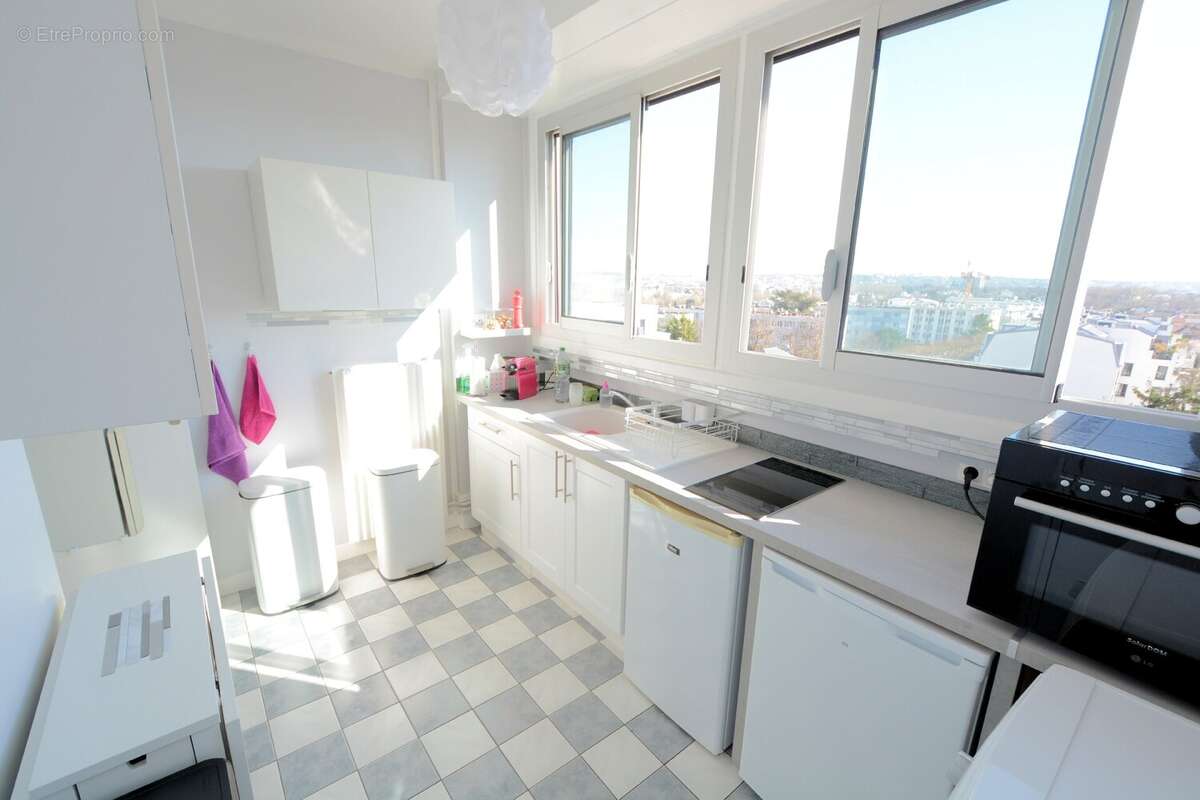 Appartement à SAINT-MAUR-DES-FOSSES