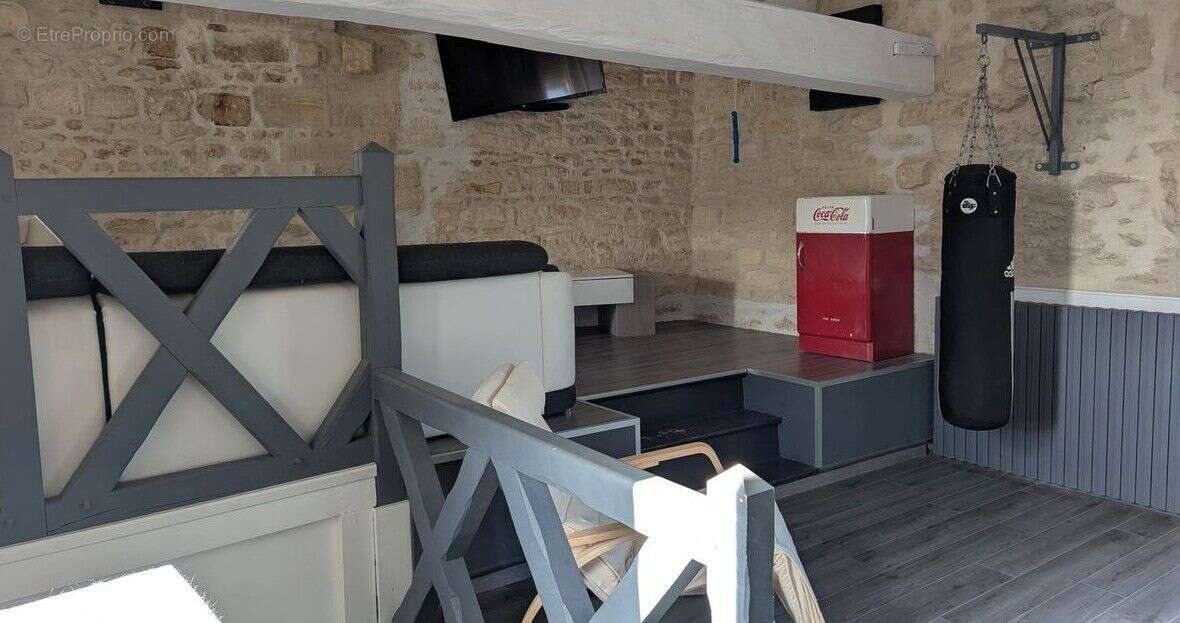 Maison à BURY