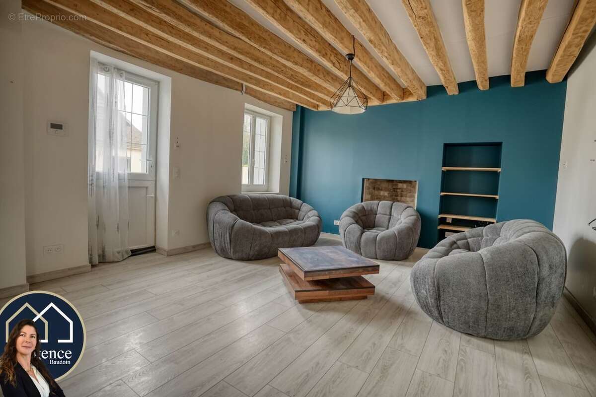 Maison à LA BOISSIERE-ECOLE