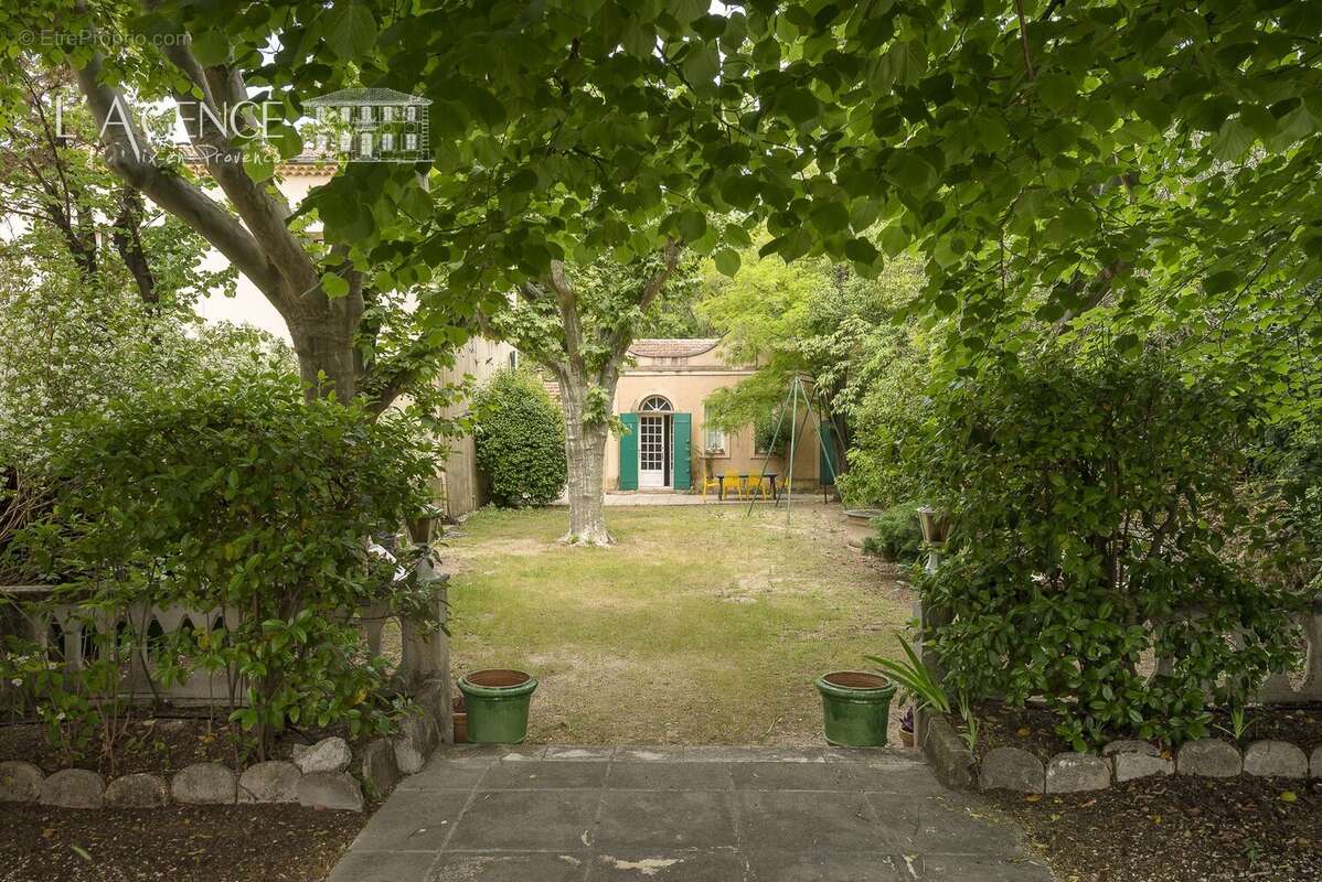 Maison à AIX-EN-PROVENCE