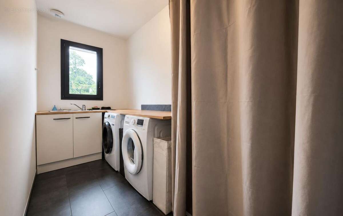 À vendre – Maison contemporaine de 161 m² – Mouguerre - photo 12