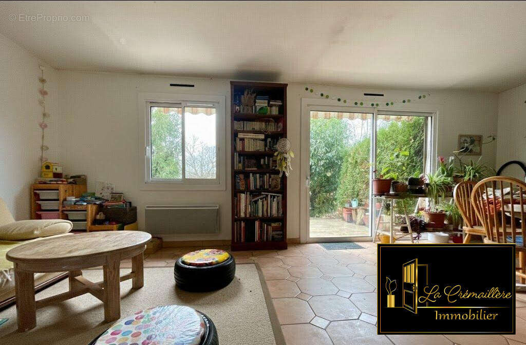 Maison à BREUX-JOUY