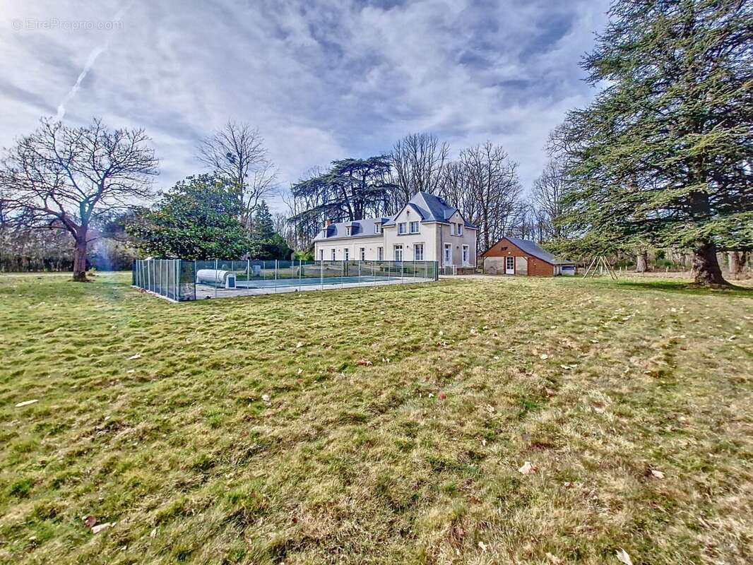 Maison à CHATEAU-LA-VALLIERE