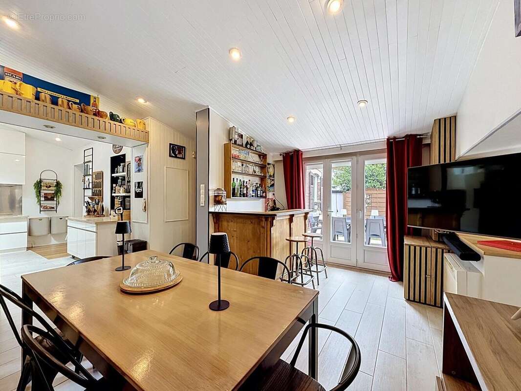 Photo 4 - Appartement à CHOISY-LE-ROI