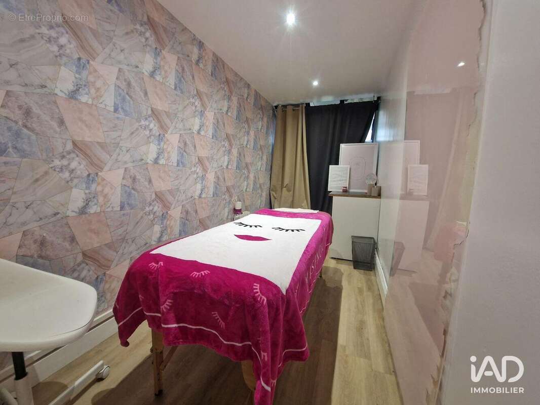 Photo 5 - Commerce à NEUILLY-SUR-MARNE