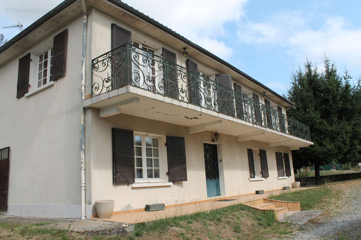 Maison de ville au calme . - photo 4