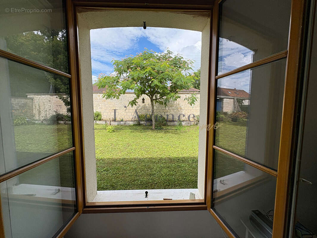 Maison à VINEUIL-SAINT-FIRMIN