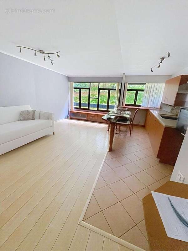 Photo 2 - Appartement à FRANCONVILLE