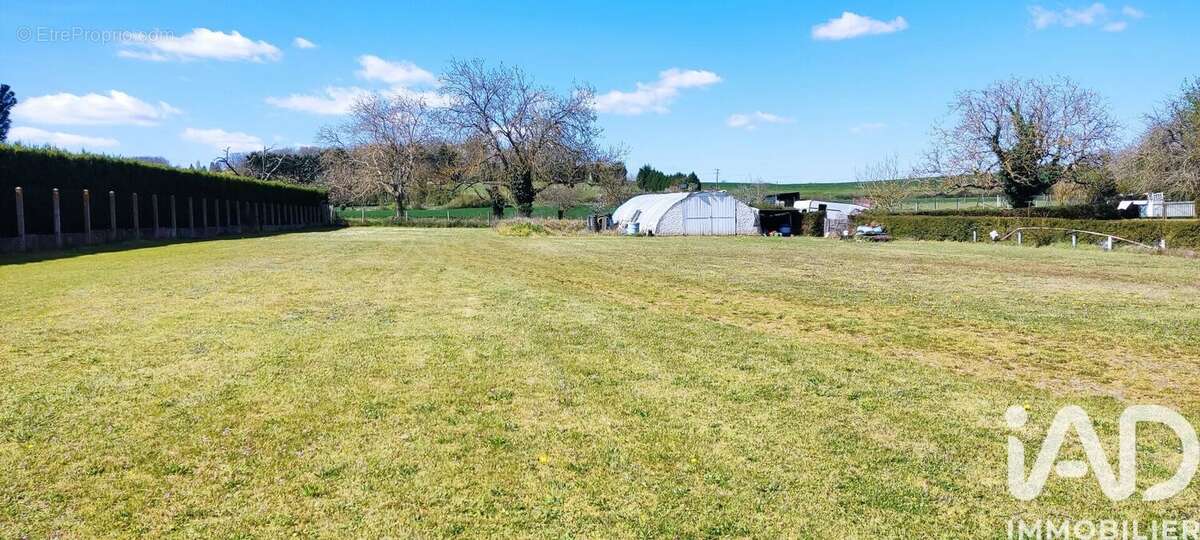 Photo 2 - Terrain à VALDIVIENNE