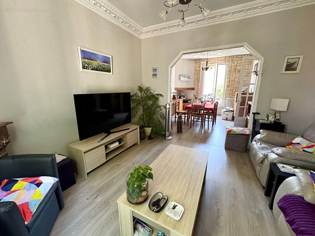 Maison à VILLENEUVE-SAINT-GEORGES