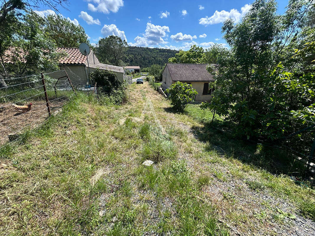 Terrain à VILLEFLOURE