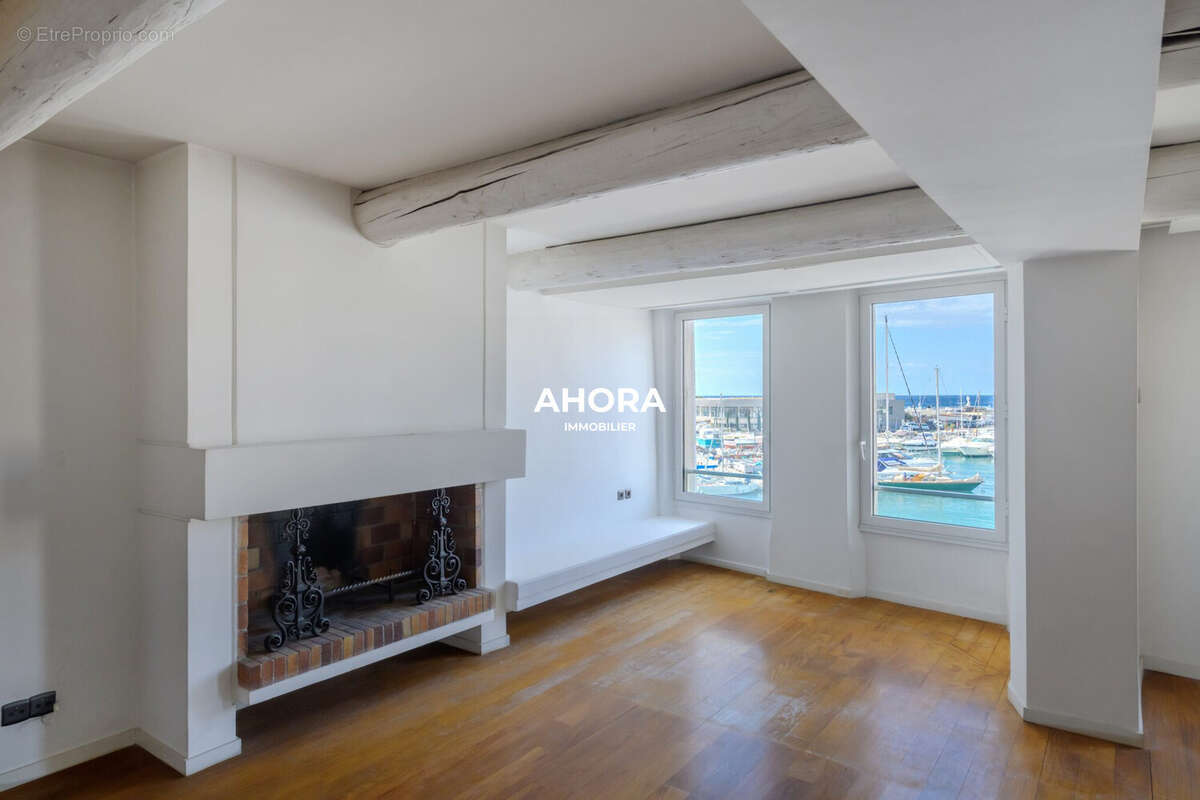Appartement à CASSIS