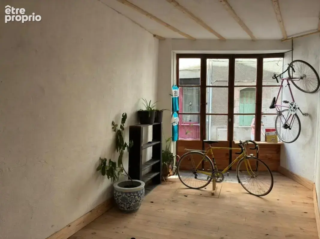 Maison 150 m² à Saint-Leonard-De-Noblat  - photo 3